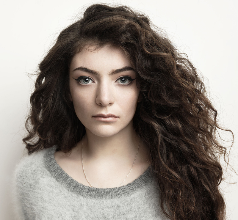 Lorde_PhotoBy_CharlesHowells_61